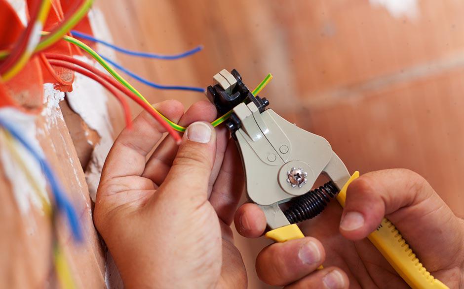 monteur électricien Créteil